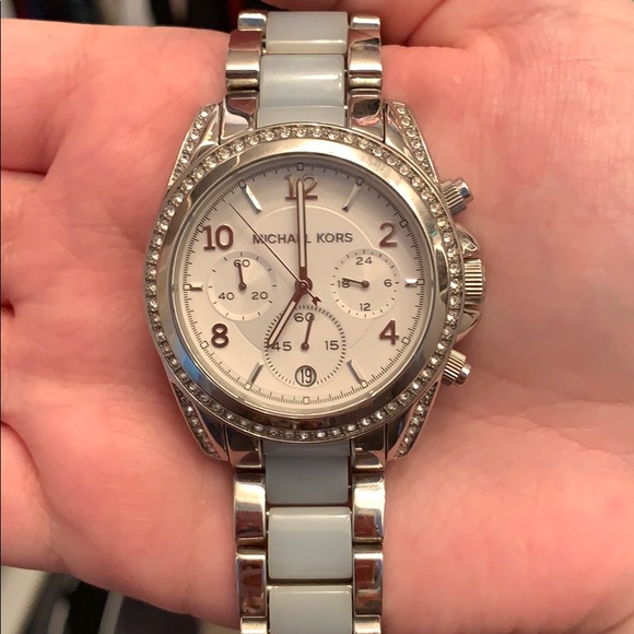 Michael Kors Watch - Picture 1 of 1